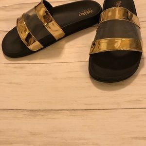Mossimo Supply Co. Shoes - Mossimo size 7. Sandals Mossimo Supply Co. Shoes - Mossimo size 7. Sandals